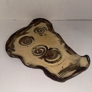 Sharon Mahon Studio Pottery Slab Tray Signed 2014 Spiral Motif 11” Art Dish
